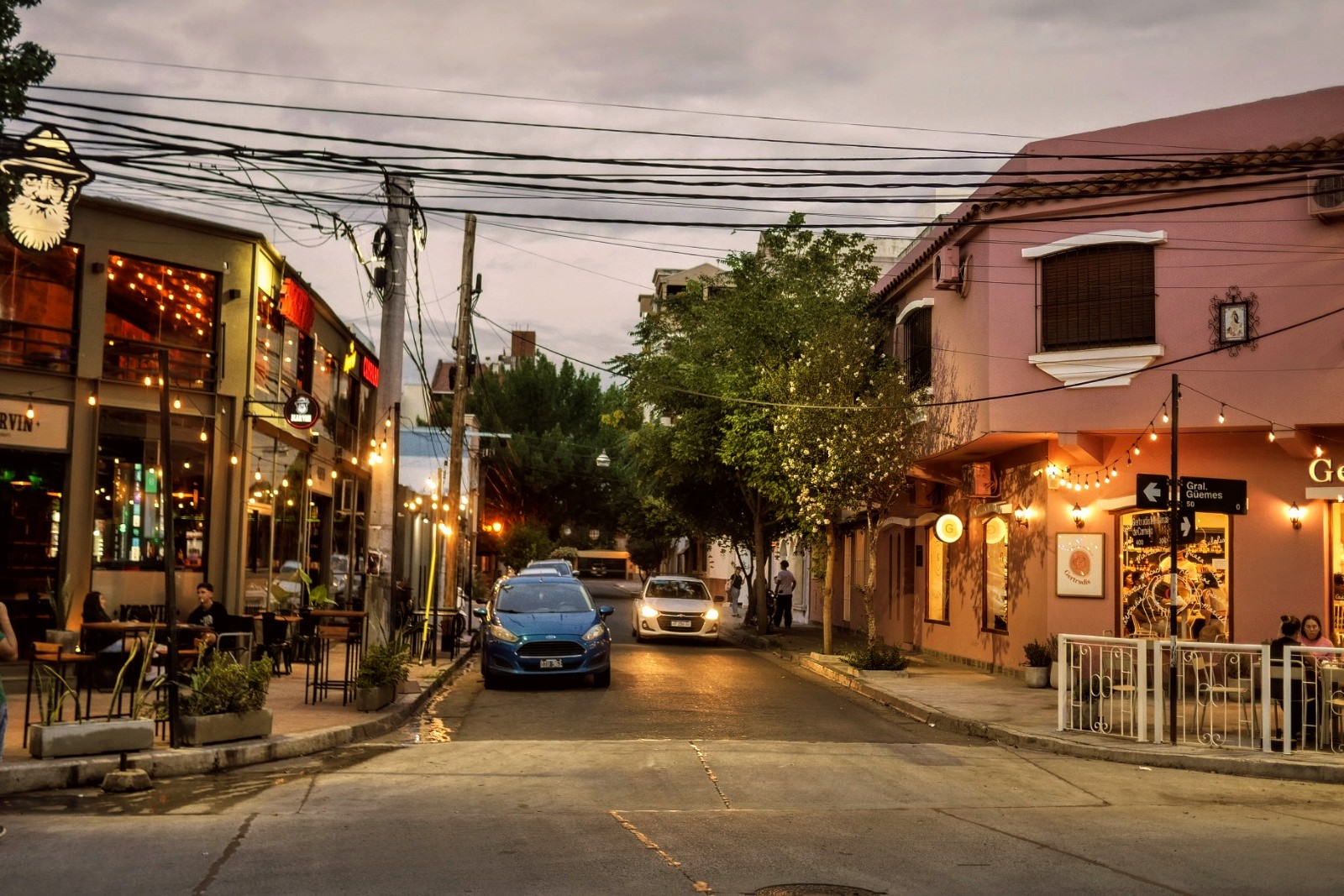 Paseo Güemes - 1